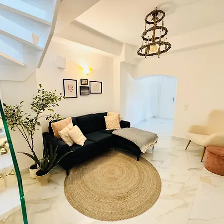 Σπίτι διακοπών Yellow House Κασσιόπη