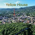 Semesterbostad Yellow House Kassiopi